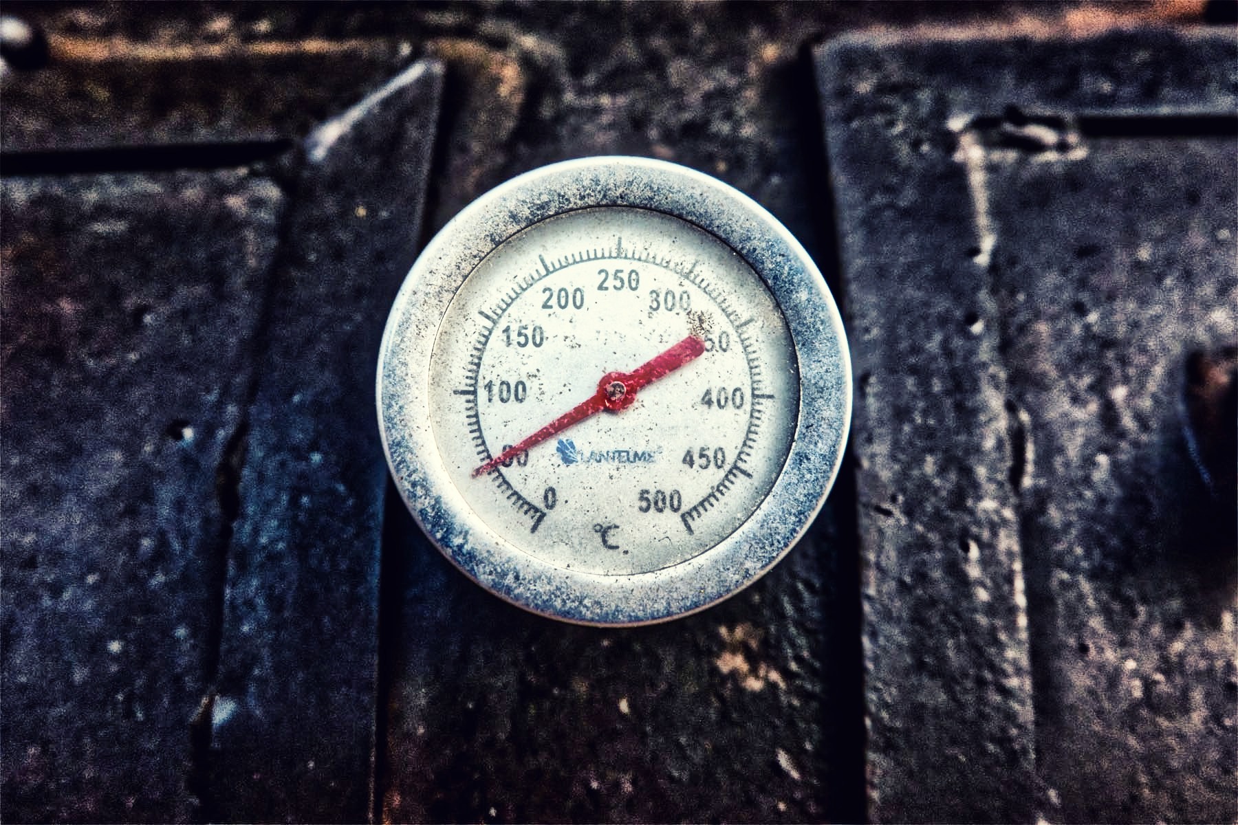 Eco-friendly refrigerator repair in Austin Texas, using energy-efficient tools and sustainable practices